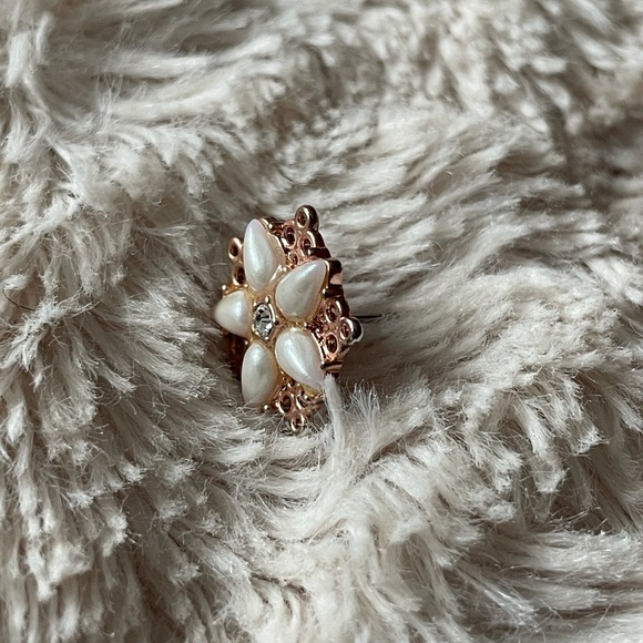 Kate Spade Rose Gold Chantilly Studs - Picture 5 of 5